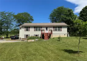 1556 Albany Post Road, Gardiner, NY, 3 Bedrooms Bedrooms, 6 Rooms Rooms,2 BathroomsBathrooms,Residential,For Rent,Albany Post,0,1012741 1556 Albany Post Road, Gardiner, NY, 3 Bedrooms Bedrooms, 6 Rooms Rooms,2 BathroomsBathrooms,Residential,For Rent,Albany Post,0,1012741