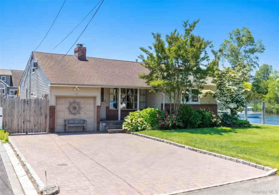 34 Cape Road, Babylon, NY, 3 Bedrooms Bedrooms, 9 Rooms Rooms,2 BathroomsBathrooms,Residential,For Rent,Cape,0,1012844 34 Cape Road, Babylon, NY, 3 Bedrooms Bedrooms, 9 Rooms Rooms,2 BathroomsBathrooms,Residential,For Rent,Cape,0,1012844