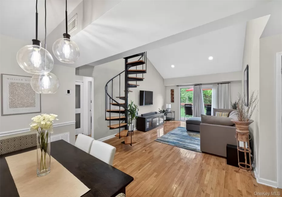 20 Bronxville Glen Drive, Yonkers, NY, 2 Bedrooms Bedrooms, 4 Rooms Rooms,2 BathroomsBathrooms,Residential,For Rent,Bronxville Glen,0,1015589 20 Bronxville Glen Drive, Yonkers, NY, 2 Bedrooms Bedrooms, 4 Rooms Rooms,2 BathroomsBathrooms,Residential,For Rent,Bronxville Glen,0,1015589