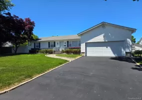 57 Shipman, Babylon, NY, 3 Bedrooms Bedrooms, 7 Rooms Rooms,1 BathroomBathrooms,Residential,For Rent,Shipman,0,1015709 57 Shipman, Babylon, NY, 3 Bedrooms Bedrooms, 7 Rooms Rooms,1 BathroomBathrooms,Residential,For Rent,Shipman,0,1015709