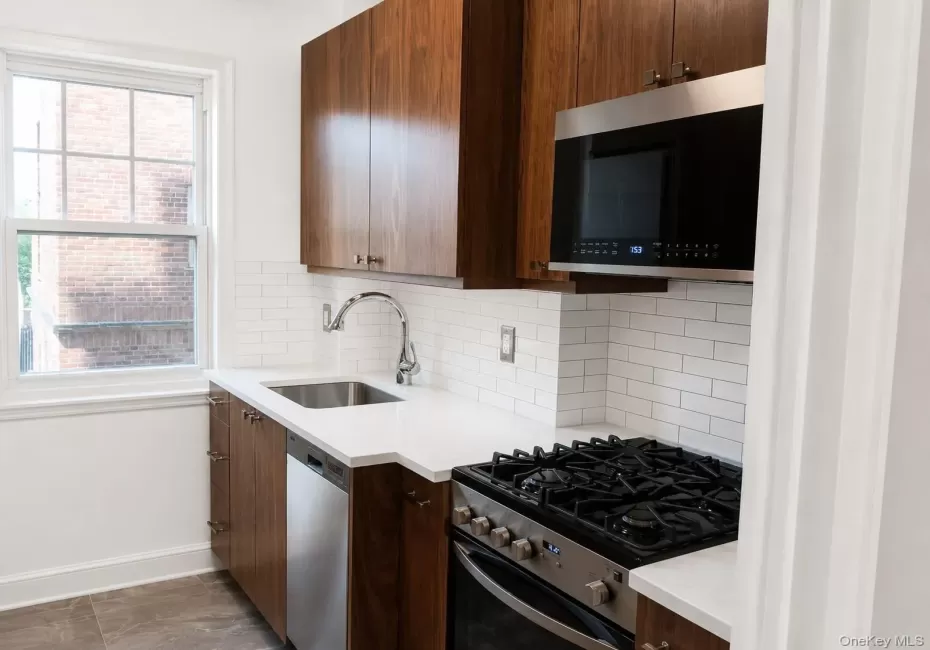 120 Cabrini, New York, NY, 1 Bedroom Bedrooms, 4 Rooms Rooms,1 BathroomBathrooms,Residential,For Rent,Cabrini,0,1016055 120 Cabrini, New York, NY, 1 Bedroom Bedrooms, 4 Rooms Rooms,1 BathroomBathrooms,Residential,For Rent,Cabrini,0,1016055