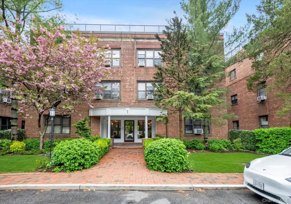 1 Town House Place, North Hempstead, NY, 1 Bedroom Bedrooms, 3 Rooms Rooms,1 BathroomBathrooms,Residential,For Rent,Town House,0,1015617 1 Town House Place, North Hempstead, NY, 1 Bedroom Bedrooms, 3 Rooms Rooms,1 BathroomBathrooms,Residential,For Rent,Town House,0,1015617