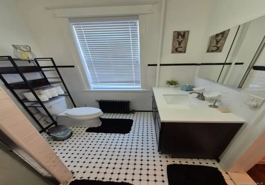 11816 101st Avenue, New York, NY, 2 Rooms Rooms,1 BathroomBathrooms,Residential Lease,For Rent,101st,0,1016187 11816 101st Avenue, New York, NY, 2 Rooms Rooms,1 BathroomBathrooms,Residential Lease,For Rent,101st,0,1016187