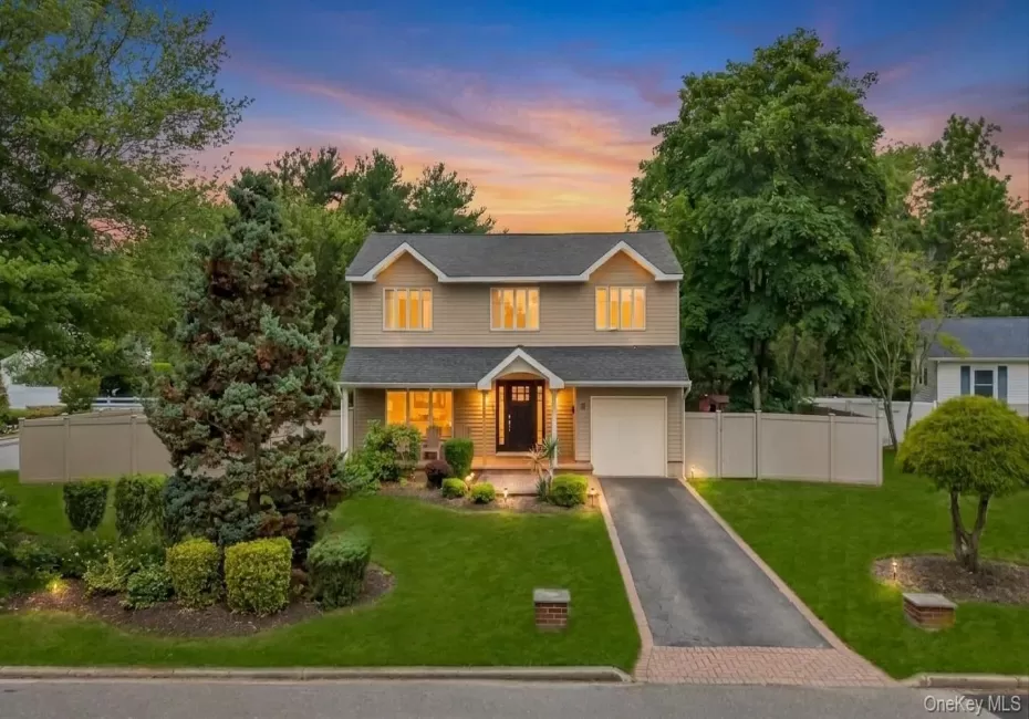 11 Ann Court, Babylon, NY, 5 Bedrooms Bedrooms, 8 Rooms Rooms,2 BathroomsBathrooms,Residential,For Rent,Ann,0,1016175 11 Ann Court, Babylon, NY, 5 Bedrooms Bedrooms, 8 Rooms Rooms,2 BathroomsBathrooms,Residential,For Rent,Ann,0,1016175