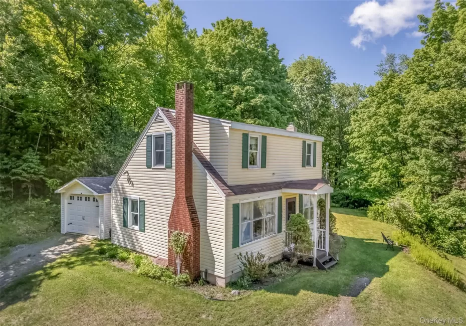 182 Sams Point Road, Wawarsing, NY, 3 Bedrooms Bedrooms, 5 Rooms Rooms,1 BathroomBathrooms,Residential,For Rent,Sams Point,0,1013319 182 Sams Point Road, Wawarsing, NY, 3 Bedrooms Bedrooms, 5 Rooms Rooms,1 BathroomBathrooms,Residential,For Rent,Sams Point,0,1013319