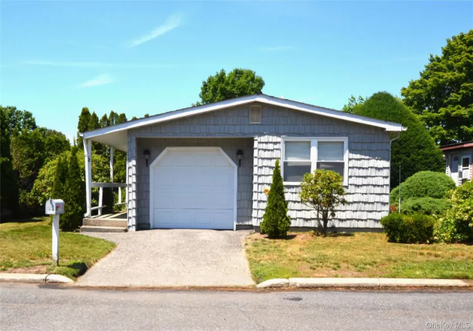 36 Village, Brookhaven, NY, 2 Bedrooms Bedrooms, 5 Rooms Rooms,2 BathroomsBathrooms,Residential,For Rent,Village,0,1016216 36 Village, Brookhaven, NY, 2 Bedrooms Bedrooms, 5 Rooms Rooms,2 BathroomsBathrooms,Residential,For Rent,Village,0,1016216