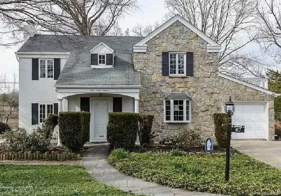 167 Old Mill Road, North Hempstead, NY, 3 Bedrooms Bedrooms, 6 Rooms Rooms,2 BathroomsBathrooms,Residential Lease,For Rent,Old Mill,0,1016225 167 Old Mill Road, North Hempstead, NY, 3 Bedrooms Bedrooms, 6 Rooms Rooms,2 BathroomsBathrooms,Residential Lease,For Rent,Old Mill,0,1016225