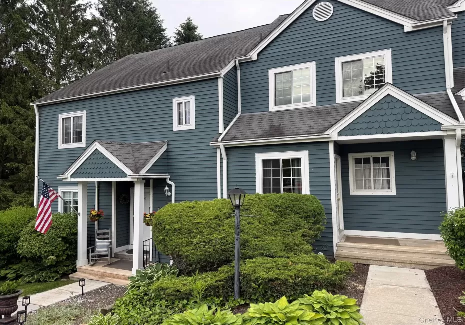 1404 Brentwood Drive, Southeast, NY, 2 Bedrooms Bedrooms, 6 Rooms Rooms,2 BathroomsBathrooms,Residential Lease,For Rent,Brentwood,0,1016270 1404 Brentwood Drive, Southeast, NY, 2 Bedrooms Bedrooms, 6 Rooms Rooms,2 BathroomsBathrooms,Residential Lease,For Rent,Brentwood,0,1016270