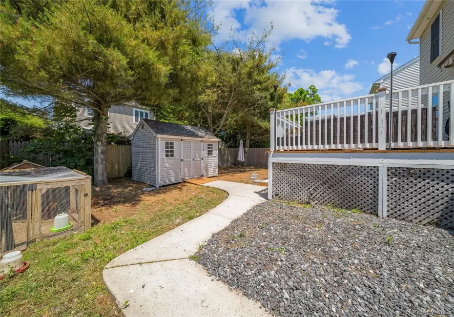 39 Seymour Drive, Brookhaven, NY, 3 Bedrooms Bedrooms, 6 Rooms Rooms,2 BathroomsBathrooms,Residential Lease,For Rent,Seymour,0,KEY1016289 39 Seymour Drive, Brookhaven, NY, 3 Bedrooms Bedrooms, 6 Rooms Rooms,2 BathroomsBathrooms,Residential Lease,For Rent,Seymour,0,KEY1016289
