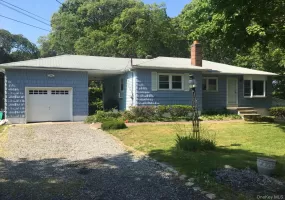 50 Pine Street, Brookhaven, NY, 3 Bedrooms Bedrooms, 5 Rooms Rooms,1 BathroomBathrooms,Residential Lease,For Rent,Pine,0,1015637 50 Pine Street, Brookhaven, NY, 3 Bedrooms Bedrooms, 5 Rooms Rooms,1 BathroomBathrooms,Residential Lease,For Rent,Pine,0,1015637