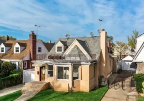 73-33 188th Street, New York, NY, 3 Bedrooms Bedrooms, 7 Rooms Rooms,2 BathroomsBathrooms,Residential,For Rent,188th,0,960237 73-33 188th Street, New York, NY, 3 Bedrooms Bedrooms, 7 Rooms Rooms,2 BathroomsBathrooms,Residential,For Rent,188th,0,960237