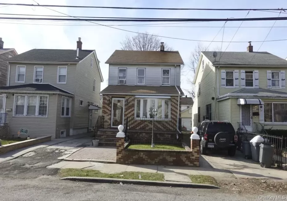 11546 200th Street, New York, NY, 3 Bedrooms Bedrooms, 7 Rooms Rooms,2 BathroomsBathrooms,Residential,For Rent,200th,0,1006683 11546 200th Street, New York, NY, 3 Bedrooms Bedrooms, 7 Rooms Rooms,2 BathroomsBathrooms,Residential,For Rent,200th,0,1006683