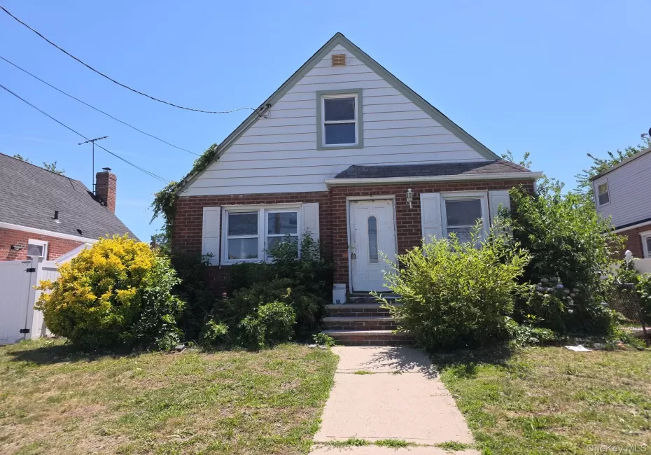 30 Viola Street, Hempstead, NY, 3 Bedrooms Bedrooms, 5 Rooms Rooms,1 BathroomBathrooms,Residential,For Rent,Viola,0,1016039 30 Viola Street, Hempstead, NY, 3 Bedrooms Bedrooms, 5 Rooms Rooms,1 BathroomBathrooms,Residential,For Rent,Viola,0,1016039