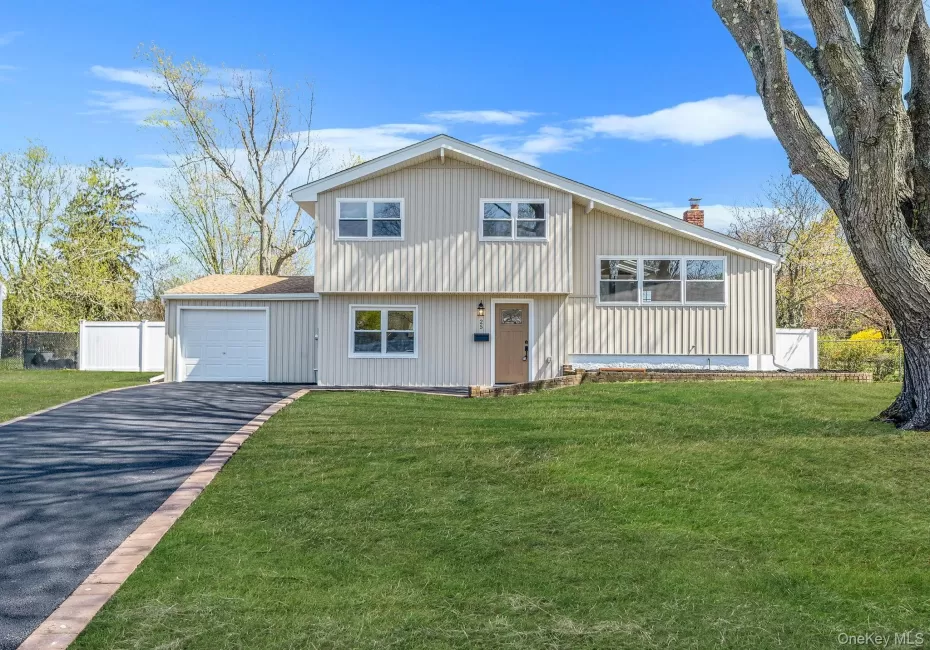 25 Greentree Drive, Islip, NY, 3 Bedrooms Bedrooms, 11 Rooms Rooms,1 BathroomBathrooms,Residential,For Rent,Greentree,0,1016458 25 Greentree Drive, Islip, NY, 3 Bedrooms Bedrooms, 11 Rooms Rooms,1 BathroomBathrooms,Residential,For Rent,Greentree,0,1016458