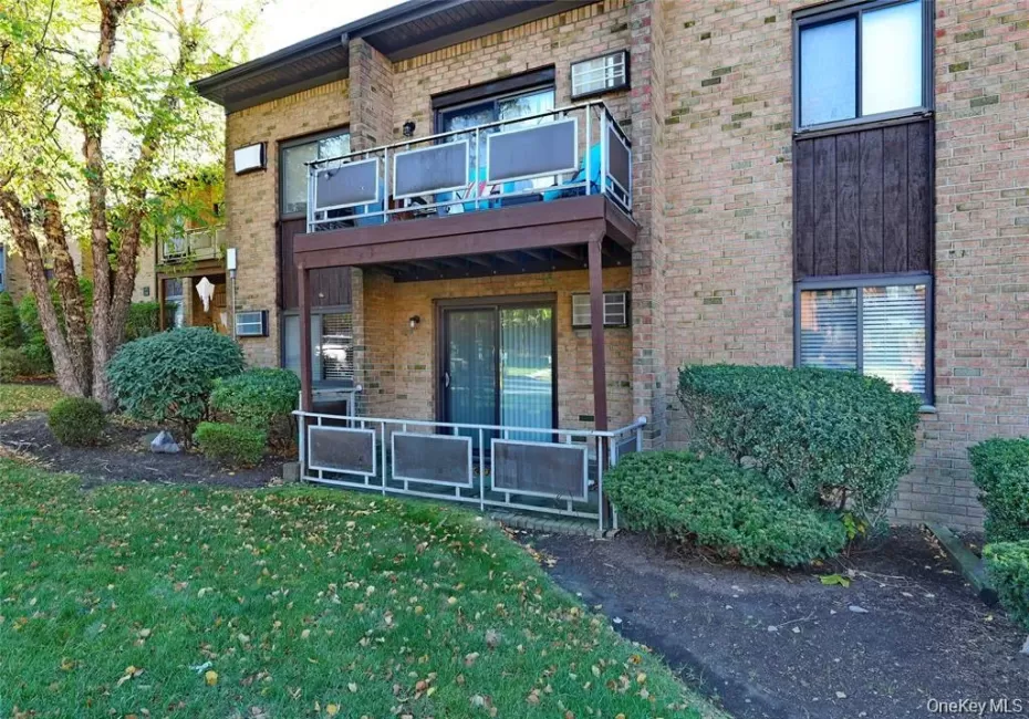 10 Brevoort Drive, Haverstraw, NY, 2 Bedrooms Bedrooms, 5 Rooms Rooms,2 BathroomsBathrooms,Residential Lease,For Rent,Brevoort,0,1016702 10 Brevoort Drive, Haverstraw, NY, 2 Bedrooms Bedrooms, 5 Rooms Rooms,2 BathroomsBathrooms,Residential Lease,For Rent,Brevoort,0,1016702