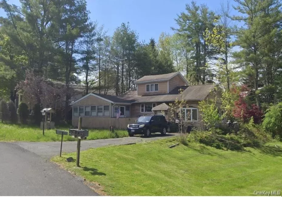 33 Melody Lake Drive, Thompson, NY, 3 Bedrooms Bedrooms, 5 Rooms Rooms,1 BathroomBathrooms,Residential Lease,For Rent,Melody Lake,0,1016861 33 Melody Lake Drive, Thompson, NY, 3 Bedrooms Bedrooms, 5 Rooms Rooms,1 BathroomBathrooms,Residential Lease,For Rent,Melody Lake,0,1016861