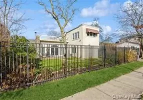 465 Market Street, Long Beach, NY, 4 Bedrooms Bedrooms, 7 Rooms Rooms,3 BathroomsBathrooms,Residential,For Rent,Market,0,1011280 465 Market Street, Long Beach, NY, 4 Bedrooms Bedrooms, 7 Rooms Rooms,3 BathroomsBathrooms,Residential,For Rent,Market,0,1011280