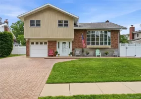 1853 Decatur Avenue, Hempstead, NY, 4 Bedrooms Bedrooms, 9 Rooms Rooms,3 BathroomsBathrooms,Residential,For Rent,Decatur,0,KEY1011889 1853 Decatur Avenue, Hempstead, NY, 4 Bedrooms Bedrooms, 9 Rooms Rooms,3 BathroomsBathrooms,Residential,For Rent,Decatur,0,KEY1011889