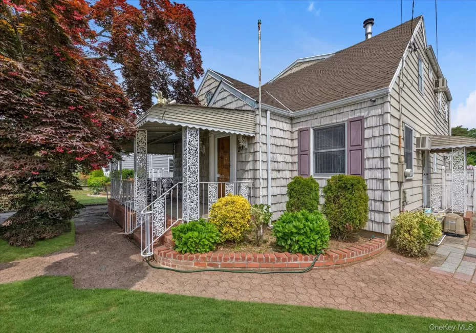 20 Francine Drive, Oyster Bay, NY, 4 Bedrooms Bedrooms, 8 Rooms Rooms,2 BathroomsBathrooms,Residential,For Rent,Francine,0,1016384 20 Francine Drive, Oyster Bay, NY, 4 Bedrooms Bedrooms, 8 Rooms Rooms,2 BathroomsBathrooms,Residential,For Rent,Francine,0,1016384