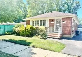 22026 138th Road, New York, NY, 3 Bedrooms Bedrooms, 5 Rooms Rooms,2 BathroomsBathrooms,Residential,For Rent,138th,0,1016397 22026 138th Road, New York, NY, 3 Bedrooms Bedrooms, 5 Rooms Rooms,2 BathroomsBathrooms,Residential,For Rent,138th,0,1016397