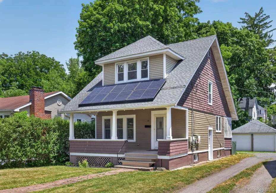 10 Grand Avenue, Poughkeepsie, NY, 2 Bedrooms Bedrooms, 6 Rooms Rooms,1 BathroomBathrooms,Residential,For Rent,Grand,0,1015837 10 Grand Avenue, Poughkeepsie, NY, 2 Bedrooms Bedrooms, 6 Rooms Rooms,1 BathroomBathrooms,Residential,For Rent,Grand,0,1015837