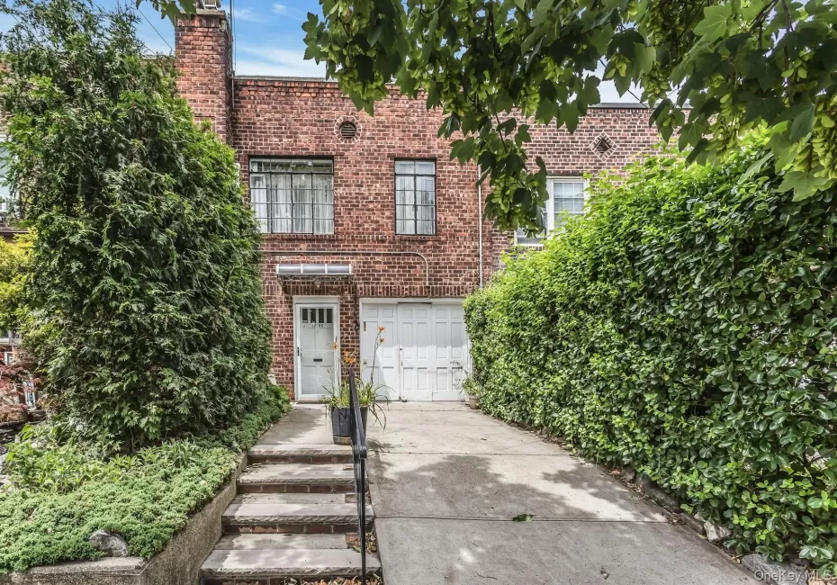 12-08 152nd Street, New York, NY, 3 Bedrooms Bedrooms, 5 Rooms Rooms,1 BathroomBathrooms,Residential,For Rent,152nd,0,KEY1016129 12-08 152nd Street, New York, NY, 3 Bedrooms Bedrooms, 5 Rooms Rooms,1 BathroomBathrooms,Residential,For Rent,152nd,0,KEY1016129
