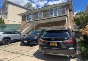 250-56 39th Road, New York, NY, 4 Bedrooms Bedrooms, 7 Rooms Rooms,3 BathroomsBathrooms,Residential,For Rent,39th,0,1016564 250-56 39th Road, New York, NY, 4 Bedrooms Bedrooms, 7 Rooms Rooms,3 BathroomsBathrooms,Residential,For Rent,39th,0,1016564