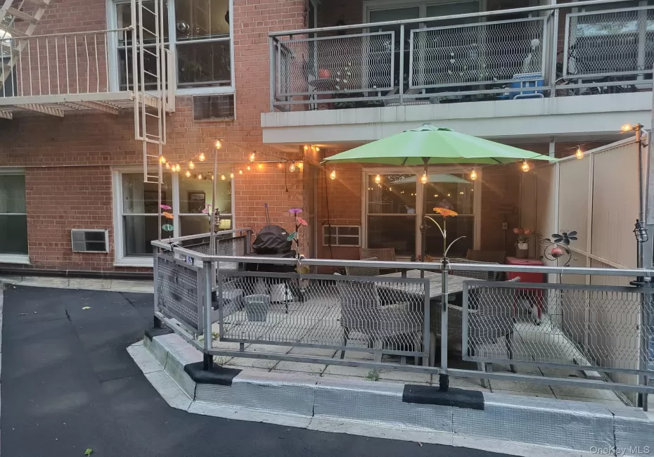 177 E HARTSDALE AVENUE, Greenburgh, NY, 1 Bedroom Bedrooms, 4 Rooms Rooms,1 BathroomBathrooms,Residential,For Rent,AVENUE,0,1015090 177 E HARTSDALE AVENUE, Greenburgh, NY, 1 Bedroom Bedrooms, 4 Rooms Rooms,1 BathroomBathrooms,Residential,For Rent,AVENUE,0,1015090