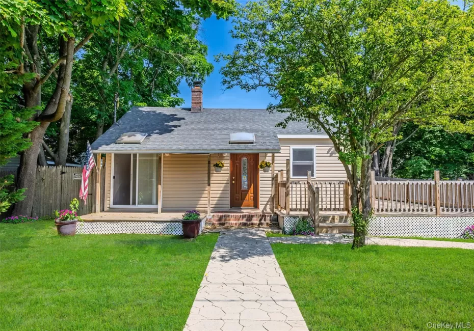 3 Laurel Road, Brookhaven, NY, 3 Bedrooms Bedrooms, 6 Rooms Rooms,2 BathroomsBathrooms,Residential,For Rent,Laurel,0,1016464 3 Laurel Road, Brookhaven, NY, 3 Bedrooms Bedrooms, 6 Rooms Rooms,2 BathroomsBathrooms,Residential,For Rent,Laurel,0,1016464