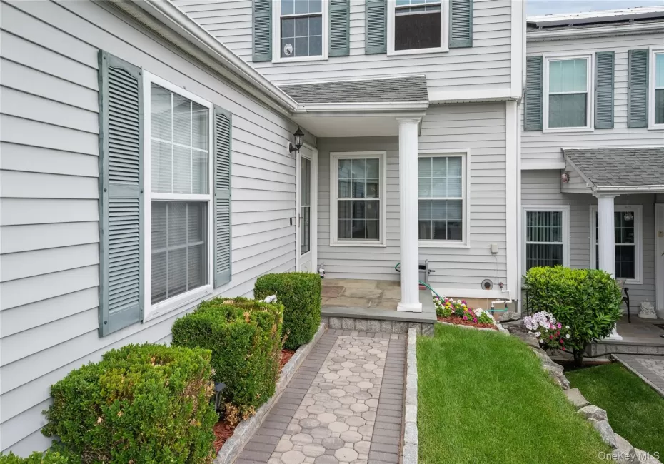2702 Watch Hill Drive, Greenburgh, NY, 2 Bedrooms Bedrooms, 8 Rooms Rooms,1 BathroomBathrooms,Residential,For Rent,Watch Hill,0,KEY981409 2702 Watch Hill Drive, Greenburgh, NY, 2 Bedrooms Bedrooms, 8 Rooms Rooms,1 BathroomBathrooms,Residential,For Rent,Watch Hill,0,KEY981409