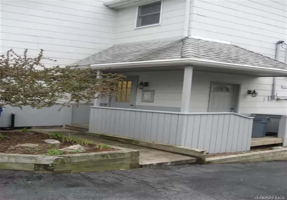 1217 Main Street, Yorktown, NY, 1 Bedroom Bedrooms, 3 Rooms Rooms,1 BathroomBathrooms,Residential Lease,For Rent,Main,0,1016496 1217 Main Street, Yorktown, NY, 1 Bedroom Bedrooms, 3 Rooms Rooms,1 BathroomBathrooms,Residential Lease,For Rent,Main,0,1016496