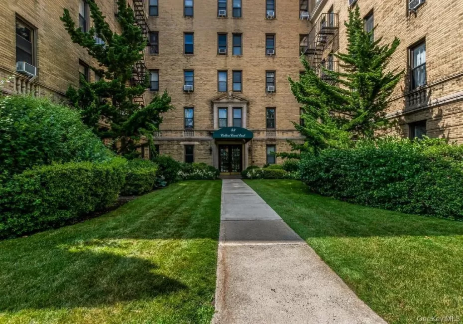 43 Calton Road, New Rochelle, NY, 2 Bedrooms Bedrooms, 5 Rooms Rooms,1 BathroomBathrooms,Residential,For Rent,Calton,0,1016448 43 Calton Road, New Rochelle, NY, 2 Bedrooms Bedrooms, 5 Rooms Rooms,1 BathroomBathrooms,Residential,For Rent,Calton,0,1016448