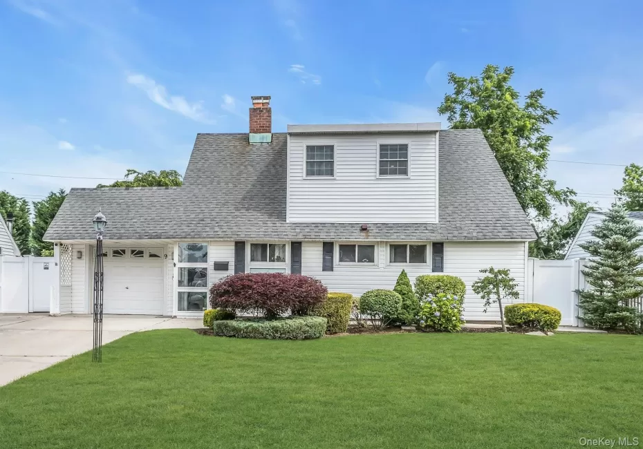 9 Deep Lane, Hempstead, NY, 4 Bedrooms Bedrooms, 8 Rooms Rooms,2 BathroomsBathrooms,Residential,For Rent,Deep,0,1016644 9 Deep Lane, Hempstead, NY, 4 Bedrooms Bedrooms, 8 Rooms Rooms,2 BathroomsBathrooms,Residential,For Rent,Deep,0,1016644