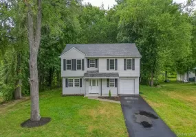 30 Kayleigh Drive, New Paltz, NY, 3 Bedrooms Bedrooms, 5 Rooms Rooms,2 BathroomsBathrooms,Residential,For Rent,Kayleigh,0,1016283 30 Kayleigh Drive, New Paltz, NY, 3 Bedrooms Bedrooms, 5 Rooms Rooms,2 BathroomsBathrooms,Residential,For Rent,Kayleigh,0,1016283