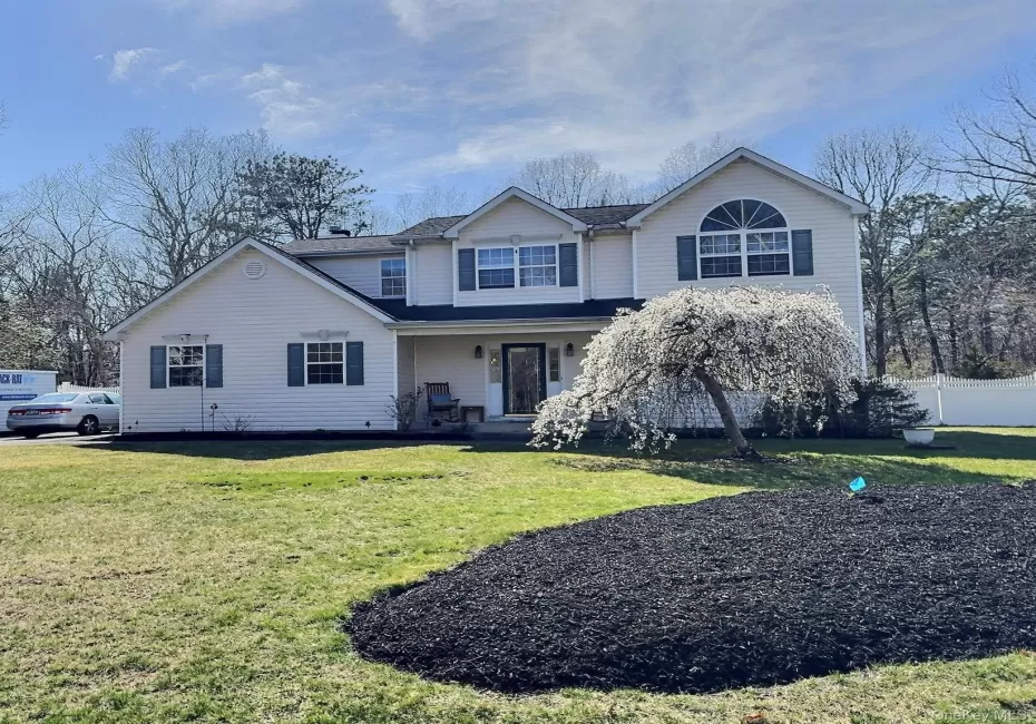 29 Terra Pines Gate, Brookhaven, NY, 4 Bedrooms Bedrooms, 8 Rooms Rooms,2 BathroomsBathrooms,Residential,For Rent,Terra Pines Gate,0,985187 29 Terra Pines Gate, Brookhaven, NY, 4 Bedrooms Bedrooms, 8 Rooms Rooms,2 BathroomsBathrooms,Residential,For Rent,Terra Pines Gate,0,985187