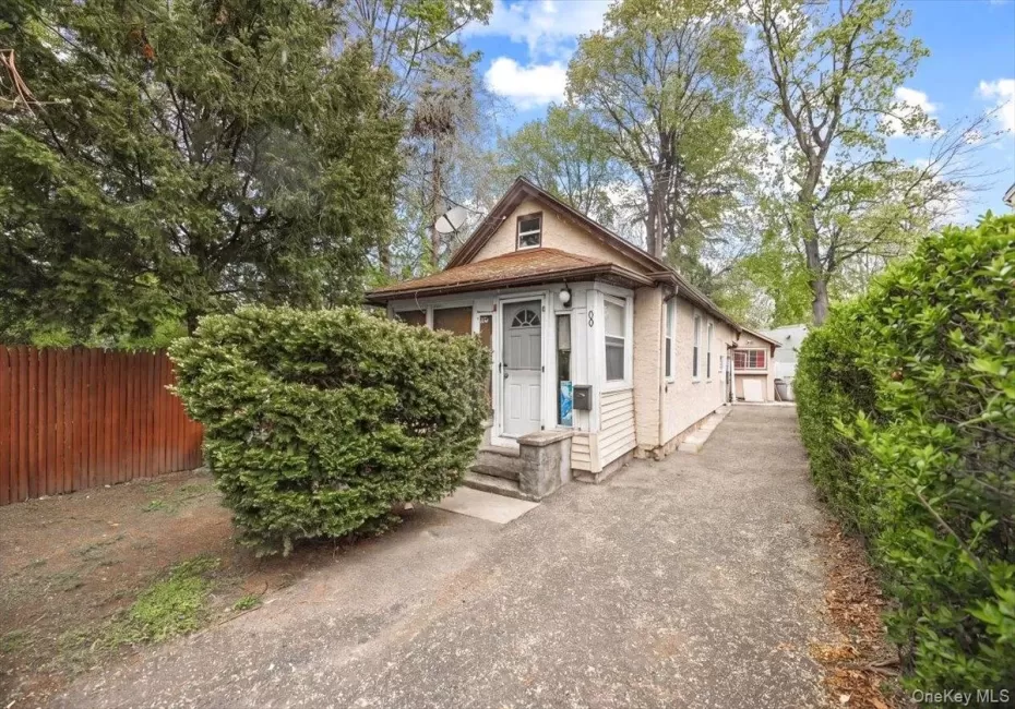 8 Geyser Place, Greenburgh, NY, 2 Bedrooms Bedrooms, 5 Rooms Rooms,1 BathroomBathrooms,Residential,For Rent,Geyser,0,988765 8 Geyser Place, Greenburgh, NY, 2 Bedrooms Bedrooms, 5 Rooms Rooms,1 BathroomBathrooms,Residential,For Rent,Geyser,0,988765