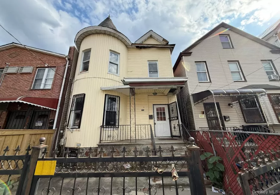 740 218th Street, New York, NY, 3 Bedrooms Bedrooms, 7 Rooms Rooms,2 BathroomsBathrooms,Residential,For Rent,218th,0,1003119 740 218th Street, New York, NY, 3 Bedrooms Bedrooms, 7 Rooms Rooms,2 BathroomsBathrooms,Residential,For Rent,218th,0,1003119