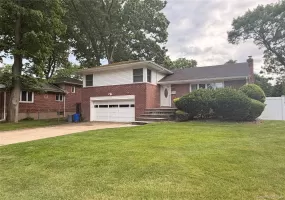 748 Leslie Lane, Hempstead, NY, 3 Bedrooms Bedrooms, 7 Rooms Rooms,2 BathroomsBathrooms,Residential Lease,For Rent,Leslie,0,1006493 748 Leslie Lane, Hempstead, NY, 3 Bedrooms Bedrooms, 7 Rooms Rooms,2 BathroomsBathrooms,Residential Lease,For Rent,Leslie,0,1006493