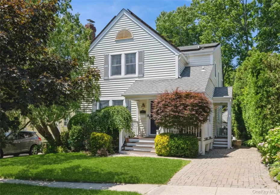 71 Bar Beach Road, North Hempstead, NY, 3 Bedrooms Bedrooms, 8 Rooms Rooms,2 BathroomsBathrooms,Residential,For Rent,Bar Beach,0,1015540 71 Bar Beach Road, North Hempstead, NY, 3 Bedrooms Bedrooms, 8 Rooms Rooms,2 BathroomsBathrooms,Residential,For Rent,Bar Beach,0,1015540