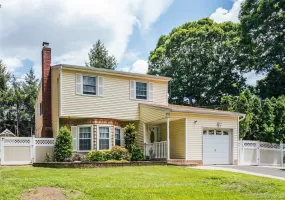 41 Brook Run Drive, Brookhaven, NY, 3 Bedrooms Bedrooms, 8 Rooms Rooms,1 BathroomBathrooms,Residential,For Rent,Brook Run,0,KEY1016708 41 Brook Run Drive, Brookhaven, NY, 3 Bedrooms Bedrooms, 8 Rooms Rooms,1 BathroomBathrooms,Residential,For Rent,Brook Run,0,KEY1016708