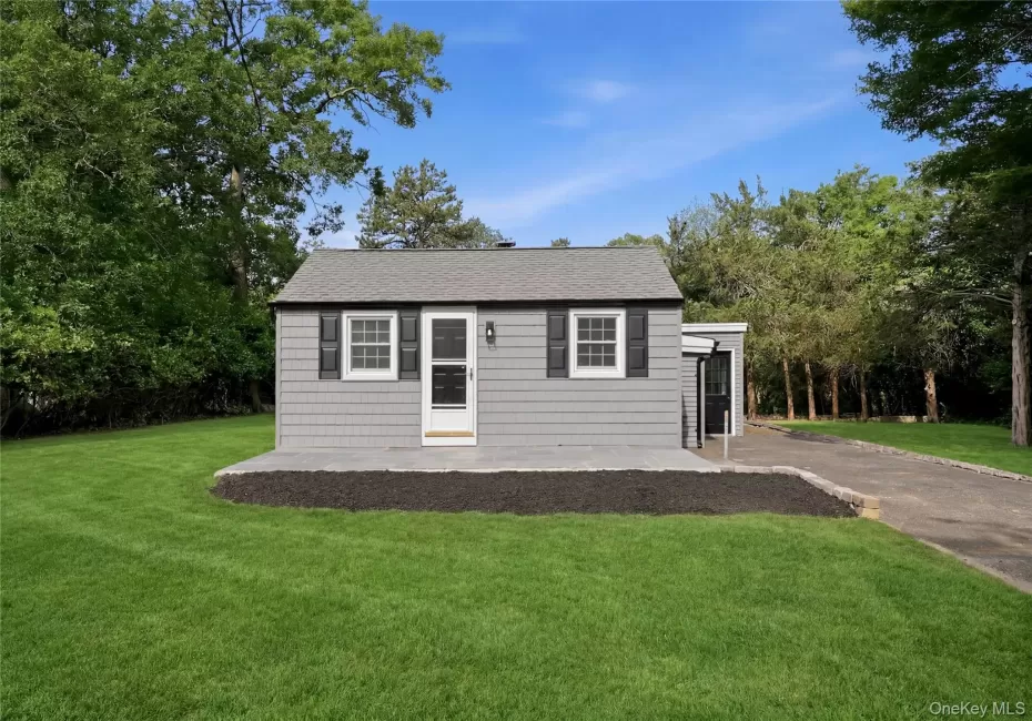 902 Old Medford Avenue, Brookhaven, NY, 2 Bedrooms Bedrooms, 6 Rooms Rooms,1 BathroomBathrooms,Residential,For Rent,Old Medford,0,1016658 902 Old Medford Avenue, Brookhaven, NY, 2 Bedrooms Bedrooms, 6 Rooms Rooms,1 BathroomBathrooms,Residential,For Rent,Old Medford,0,1016658