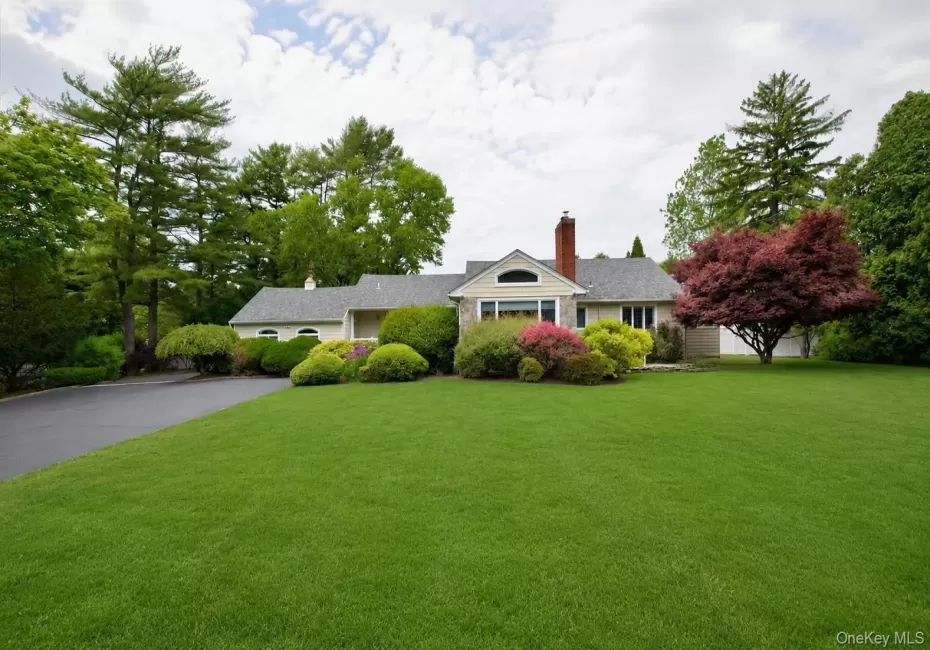 81 Lawrence Hill Road, Huntington, NY, 3 Bedrooms Bedrooms, 6 Rooms Rooms,2 BathroomsBathrooms,Residential,For Rent,Lawrence Hill,0,KEY1014360 81 Lawrence Hill Road, Huntington, NY, 3 Bedrooms Bedrooms, 6 Rooms Rooms,2 BathroomsBathrooms,Residential,For Rent,Lawrence Hill,0,KEY1014360