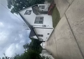 27 Brook Avenue, Islip, NY, 5 Bedrooms Bedrooms, 9 Rooms Rooms,2 BathroomsBathrooms,Residential,For Rent,Brook,0,1016661 27 Brook Avenue, Islip, NY, 5 Bedrooms Bedrooms, 9 Rooms Rooms,2 BathroomsBathrooms,Residential,For Rent,Brook,0,1016661