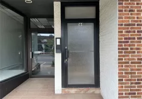 161 Main Street, North Hempstead, NY, 2 Bedrooms Bedrooms, 4 Rooms Rooms,1 BathroomBathrooms,Residential Lease,For Rent,Main,0,1016791 161 Main Street, North Hempstead, NY, 2 Bedrooms Bedrooms, 4 Rooms Rooms,1 BathroomBathrooms,Residential Lease,For Rent,Main,0,1016791