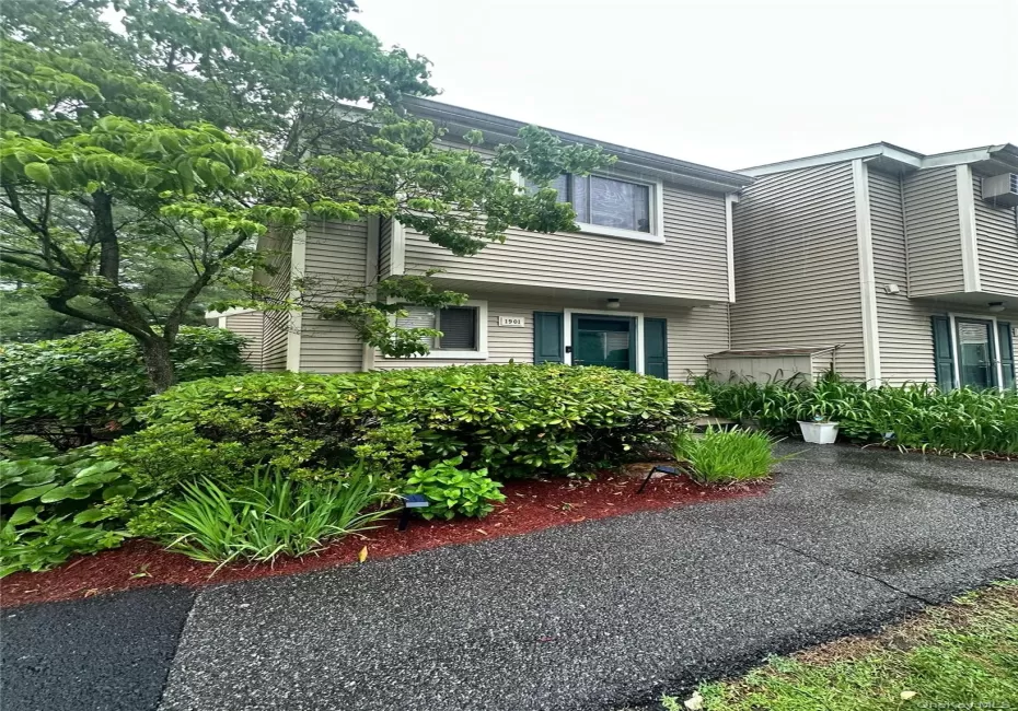 1901 Village Drive, Southeast, NY, 2 Bedrooms Bedrooms, 6 Rooms Rooms,2 BathroomsBathrooms,Residential Lease,For Rent,Village,0,1015500 1901 Village Drive, Southeast, NY, 2 Bedrooms Bedrooms, 6 Rooms Rooms,2 BathroomsBathrooms,Residential Lease,For Rent,Village,0,1015500
