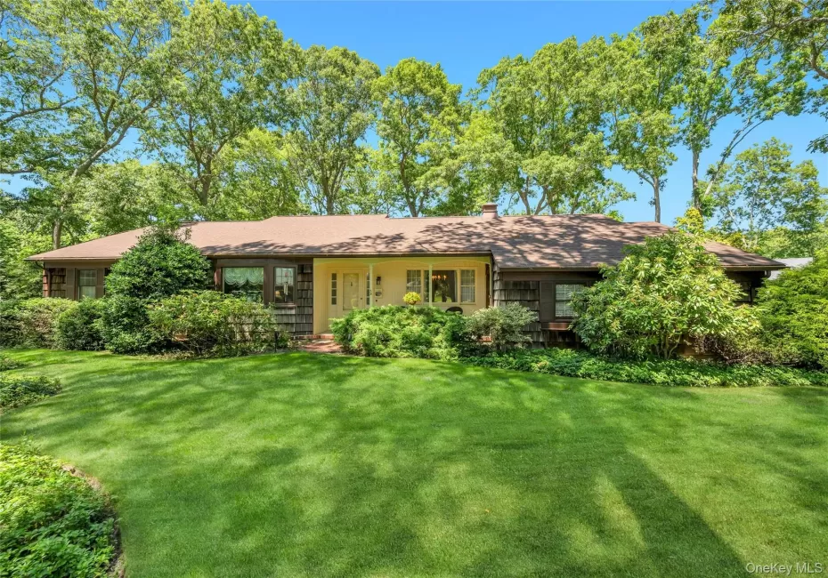 34 Daly Court, Riverhead, NY, 3 Bedrooms Bedrooms, 11 Rooms Rooms,2 BathroomsBathrooms,Residential,For Rent,Daly,0,KEY1016995 34 Daly Court, Riverhead, NY, 3 Bedrooms Bedrooms, 11 Rooms Rooms,2 BathroomsBathrooms,Residential,For Rent,Daly,0,KEY1016995