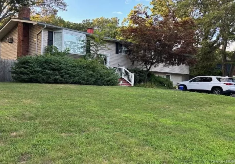 14 Branch Lane, Brookhaven, NY, 6 Bedrooms Bedrooms, 13 Rooms Rooms,4 BathroomsBathrooms,Residential Lease,For Rent,Branch,0,1016978 14 Branch Lane, Brookhaven, NY, 6 Bedrooms Bedrooms, 13 Rooms Rooms,4 BathroomsBathrooms,Residential Lease,For Rent,Branch,0,1016978