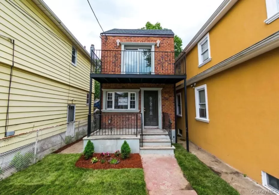 11627 134th Street, New York, NY, 3 Bedrooms Bedrooms, 8 Rooms Rooms,2 BathroomsBathrooms,Residential Lease,For Rent,134th,0,1017078 11627 134th Street, New York, NY, 3 Bedrooms Bedrooms, 8 Rooms Rooms,2 BathroomsBathrooms,Residential Lease,For Rent,134th,0,1017078