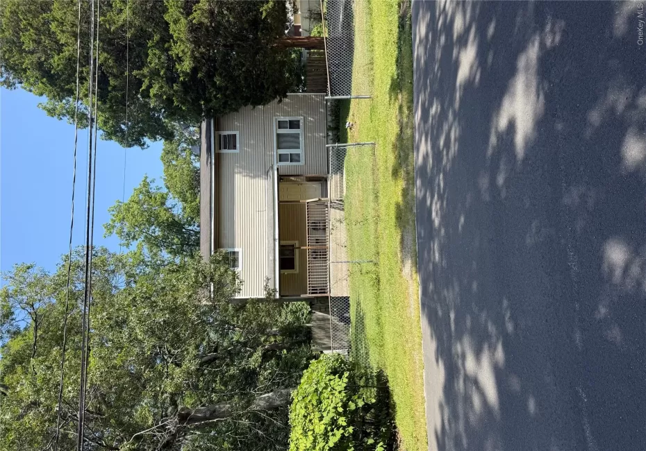 59 Norfleet Lane, Brookhaven, NY, 7 Bedrooms Bedrooms, 13 Rooms Rooms,2 BathroomsBathrooms,Residential,For Rent,Norfleet,0,1017085 59 Norfleet Lane, Brookhaven, NY, 7 Bedrooms Bedrooms, 13 Rooms Rooms,2 BathroomsBathrooms,Residential,For Rent,Norfleet,0,1017085