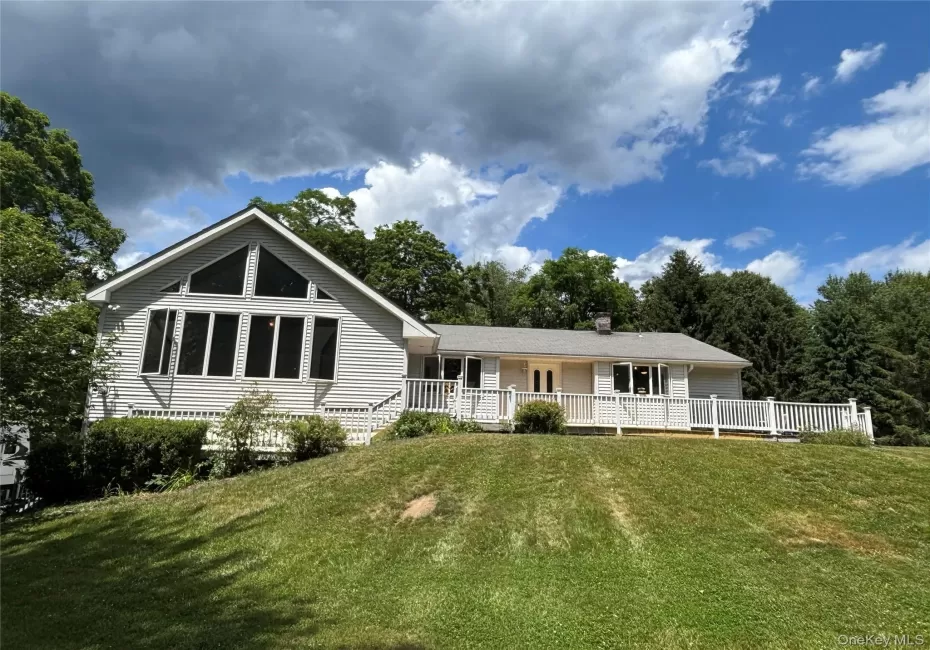 8 Trillium Road, Pleasant Valley, NY, 3 Bedrooms Bedrooms, 6 Rooms Rooms,2 BathroomsBathrooms,Residential,For Rent,Trillium,0,1006136 8 Trillium Road, Pleasant Valley, NY, 3 Bedrooms Bedrooms, 6 Rooms Rooms,2 BathroomsBathrooms,Residential,For Rent,Trillium,0,1006136